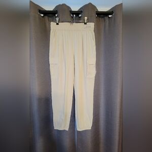 Serra Women's Light Cream Joggers
